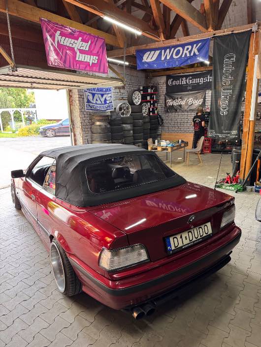 BMW e36 cabrio · drift daily